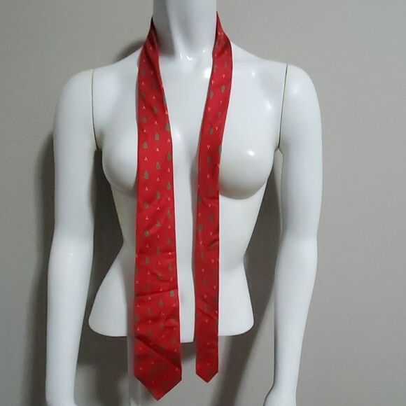 Lillian Vernon Christmas Tree Patterned Silk Tie - Picture 1 of 5
